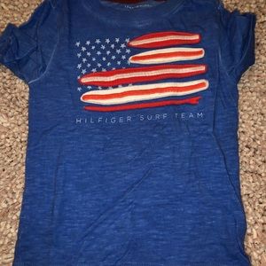 2/10 Tommy Hilfiger boy t-shirt